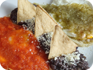 <strong>Huevos divorciados - Aprox. 390–450 kcal por porción</strong>