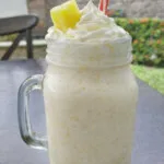 Frappe piña colada y yogurt